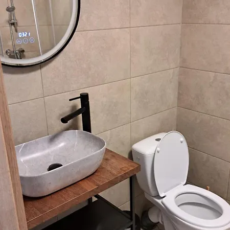 Lägenhet In *